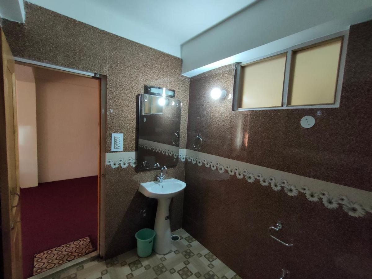 The Destination Manali Hotel Exterior photo