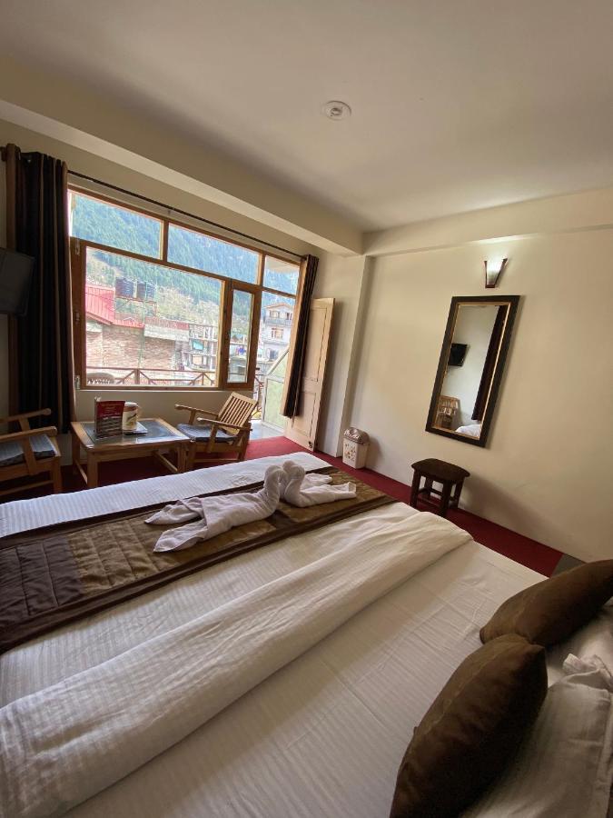The Destination Manali Hotel Exterior photo